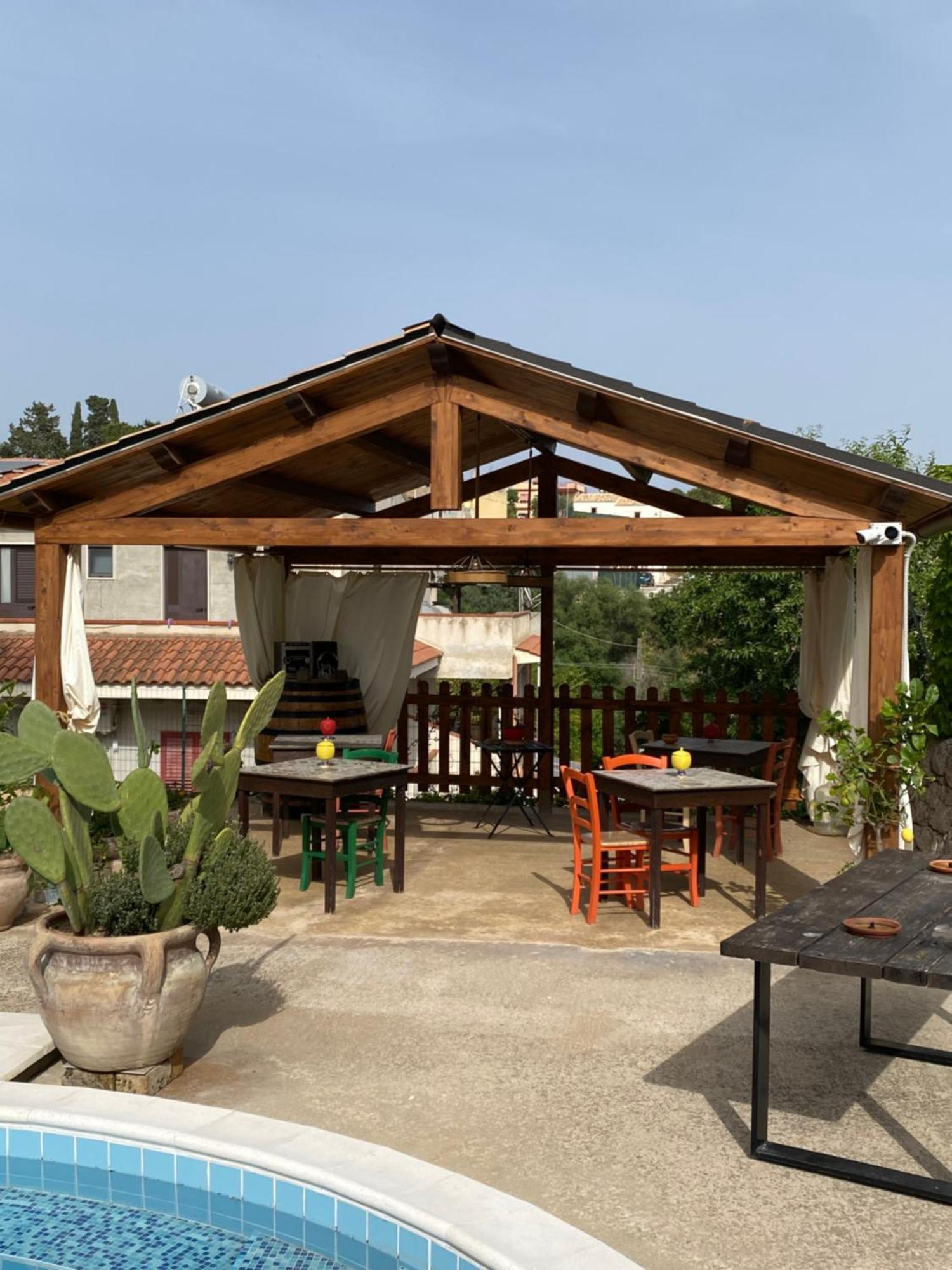B&B Quattromulini !! โนโต ภายนอก รูปภาพ